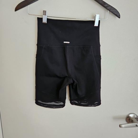 BIKE SHORTS - Picture 3 of 5